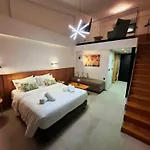 Aparthotel Aelia Luxury & Pool Skafidia