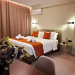 Aelia Luxury & Pool Skafidia