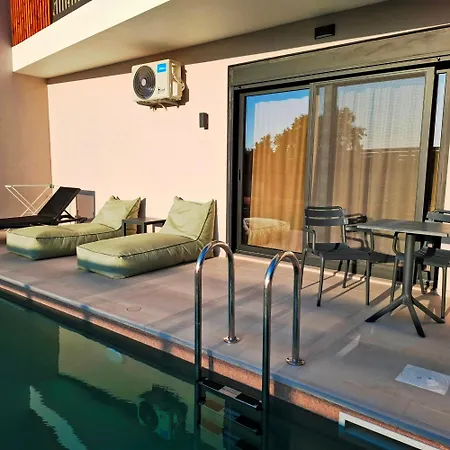 Aparthotel Aelia Luxury & Pool *
