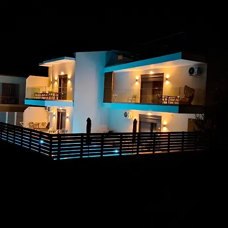 Aelia Luxury & Pool