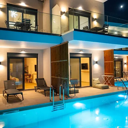 Aelia Luxury & Pool Aparthotel