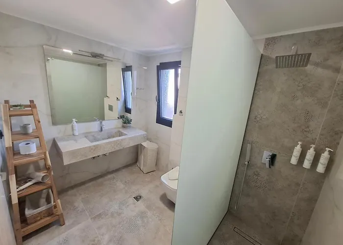 Aelia Luxury & Pool Ξενοδοχείο με διαμερίσματα