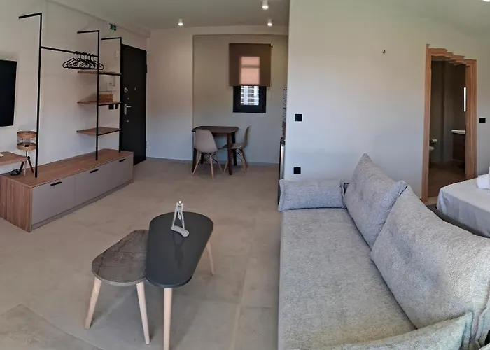 Aelia Luxury & Pool Σκαφιδιά