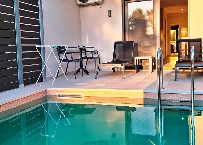 Aparthotel Aelia Luxury & Pool *